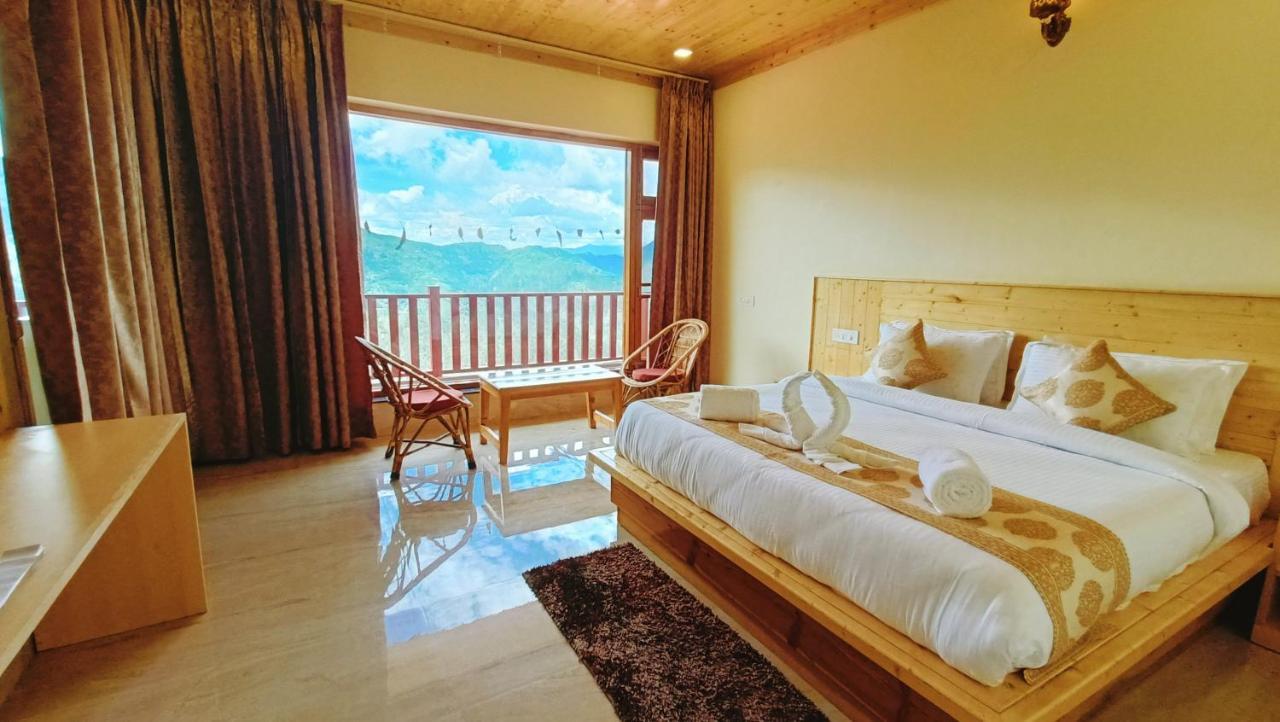The Vintage Hill Village - Himalayan Boutique Resort Kanatal Esterno foto