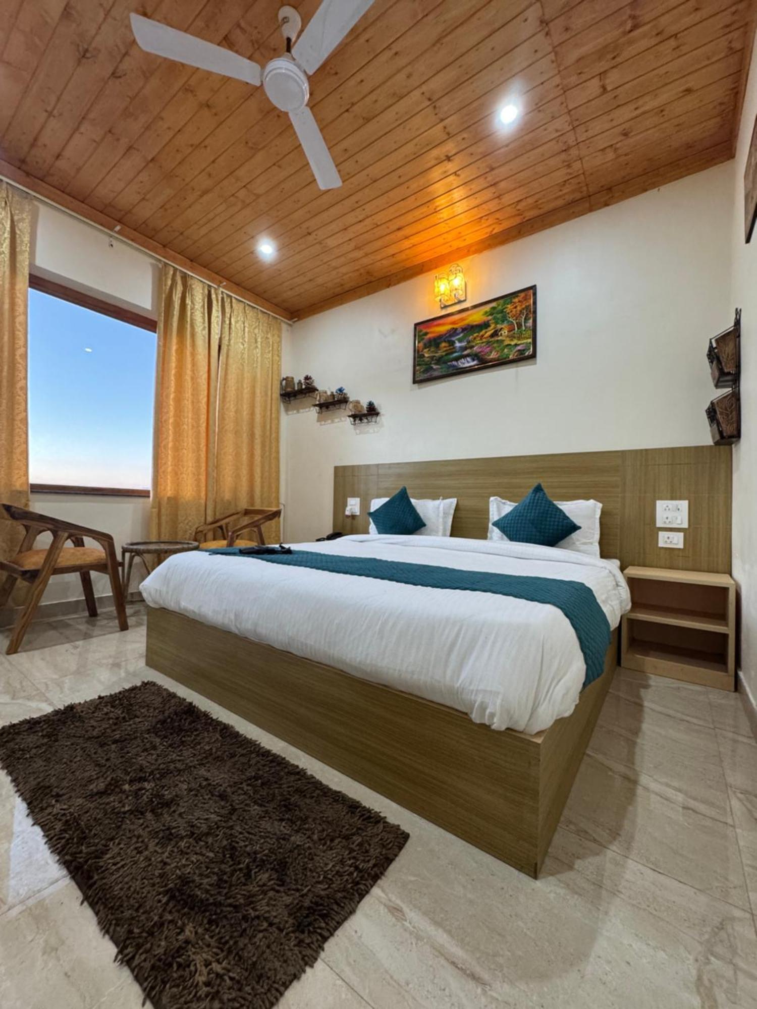 The Vintage Hill Village - Himalayan Boutique Resort Kanatal Esterno foto